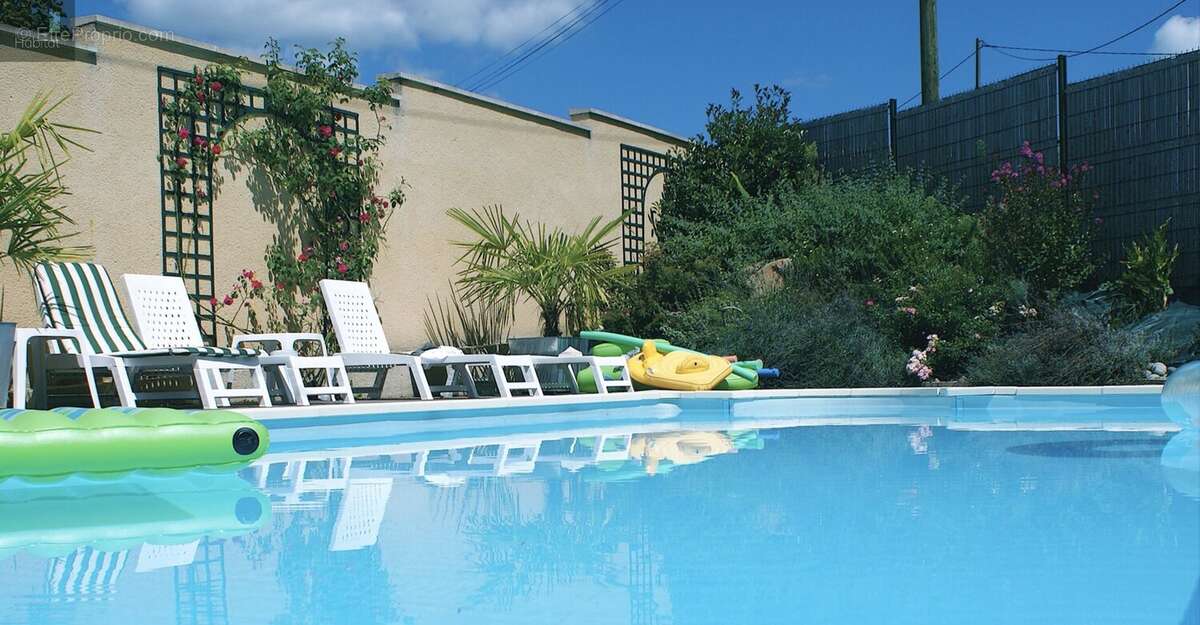 Maison à SAINT-CIRGUES