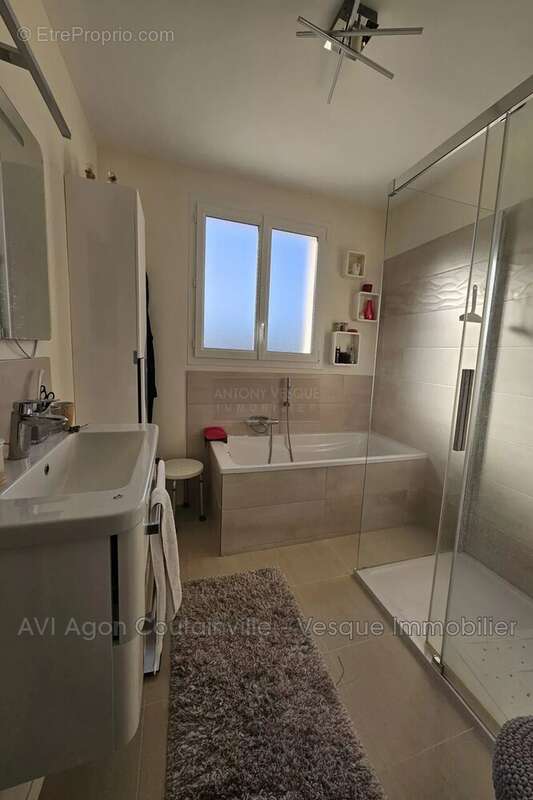 Maison à SAINT-MALO-DE-LA-LANDE