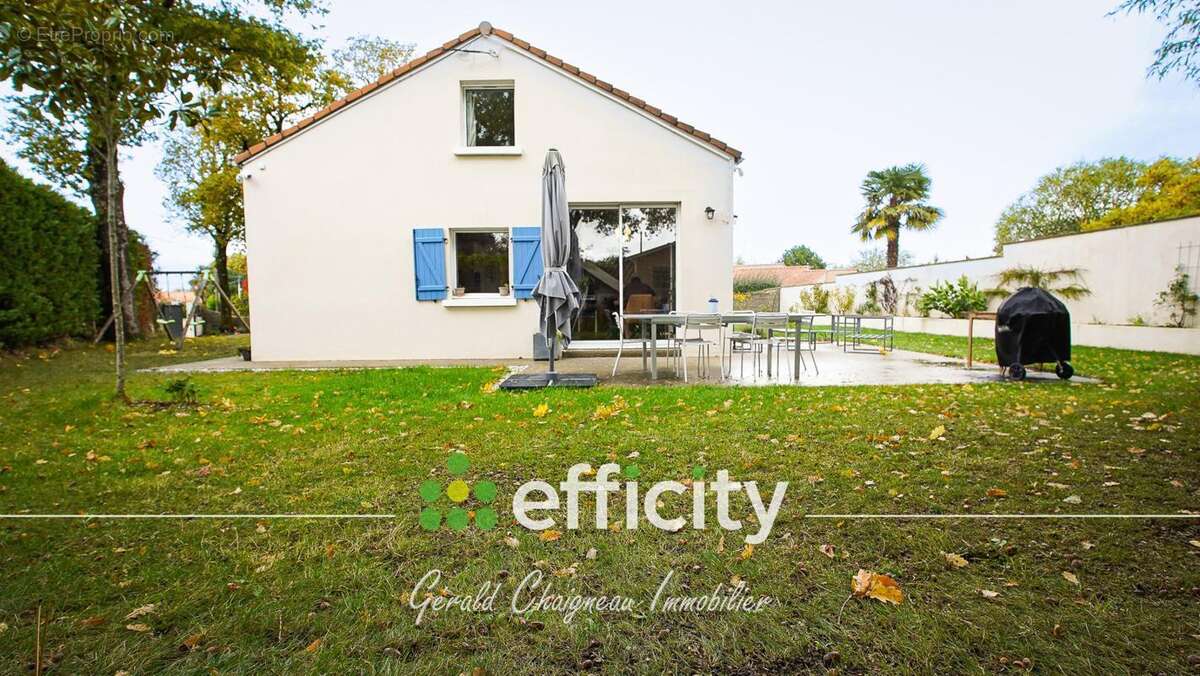 Maison à SAINT-PHILBERT-DE-GRAND-LIEU