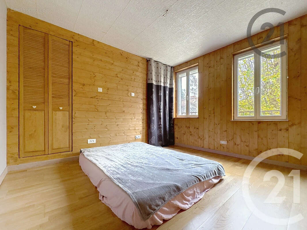 Maison à DONNEMARIE-DONTILLY