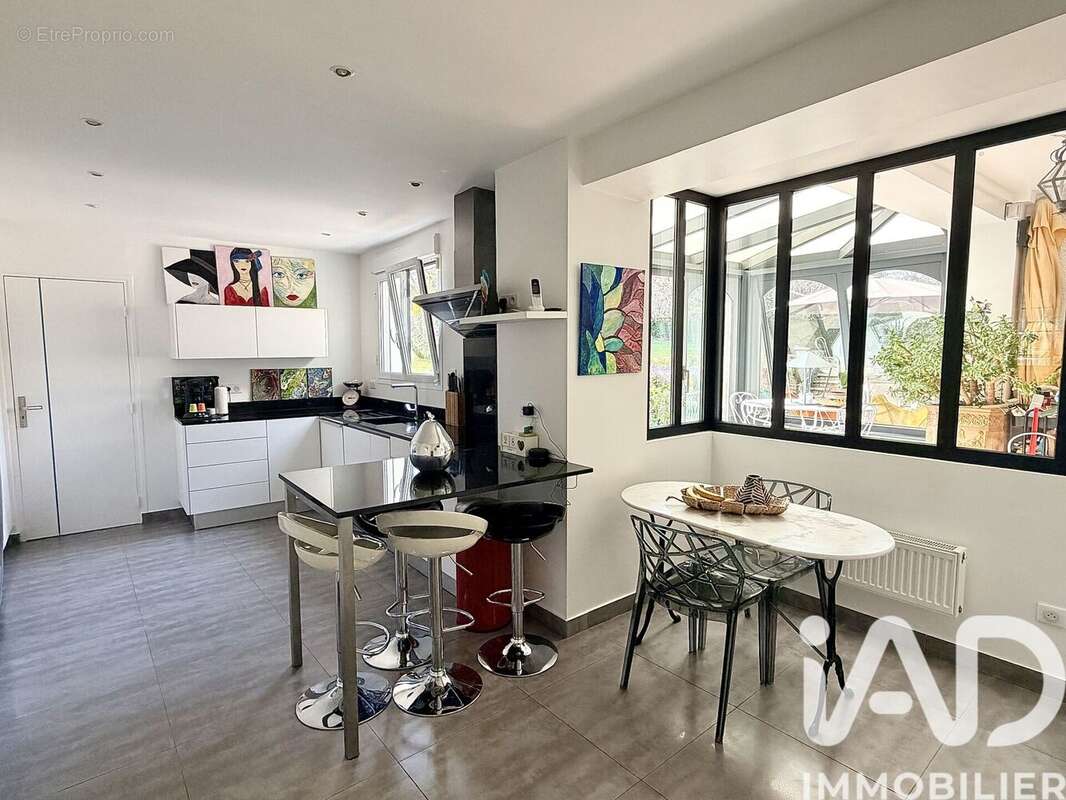 Photo 6 - Maison à MONTFORT-L'AMAURY