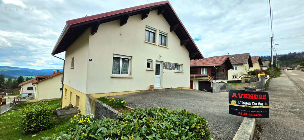 Maison à LES FINS