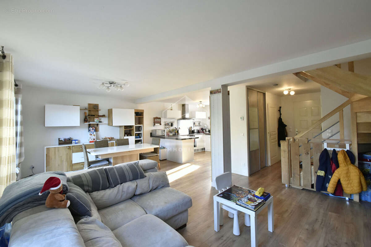 Maison à VILLIERS-SAINT-FREDERIC