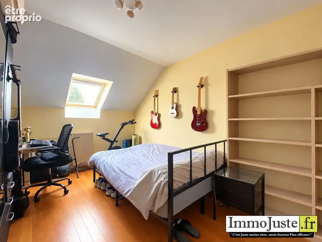 Maison 6 pièces 98 m² à vendre à Les Essarts-Le-Roi (78690) - photo 8