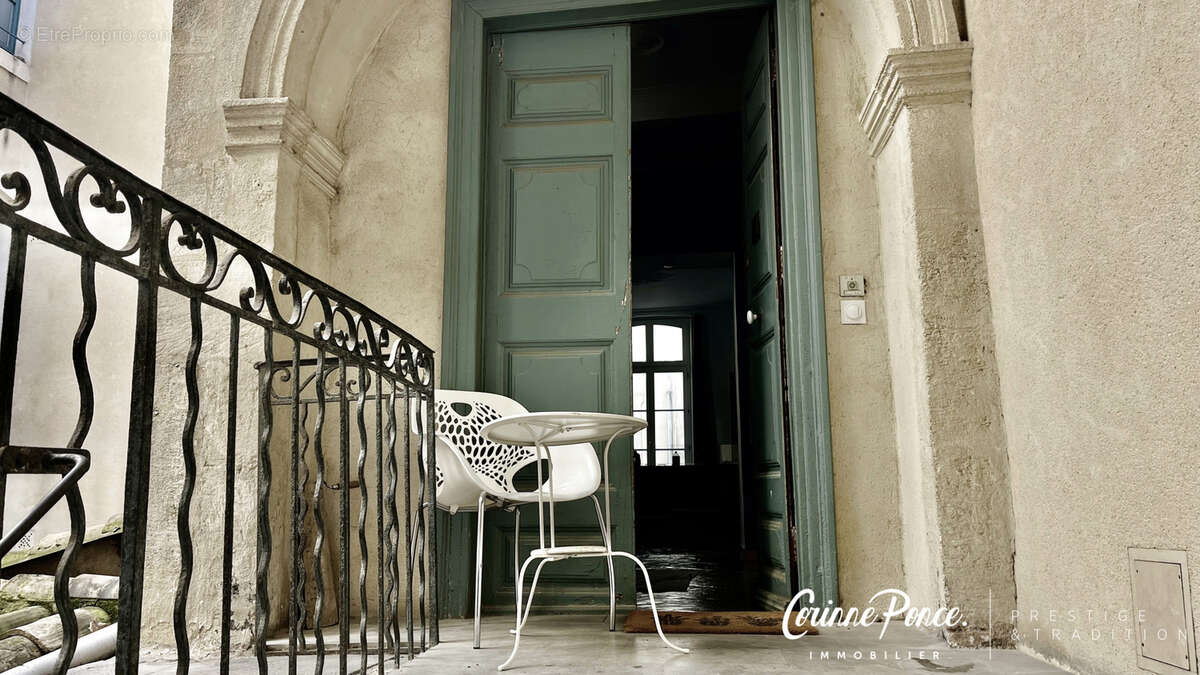 Appartement à NIMES