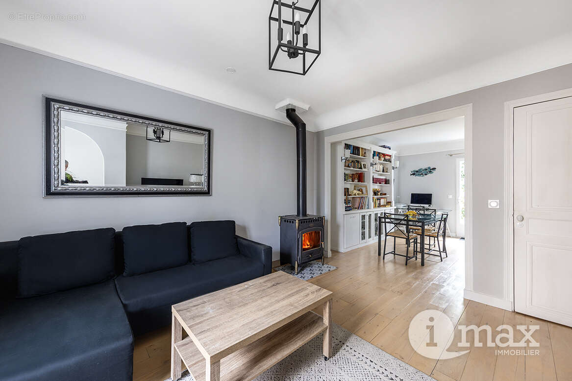 Maison à BOIS-COLOMBES