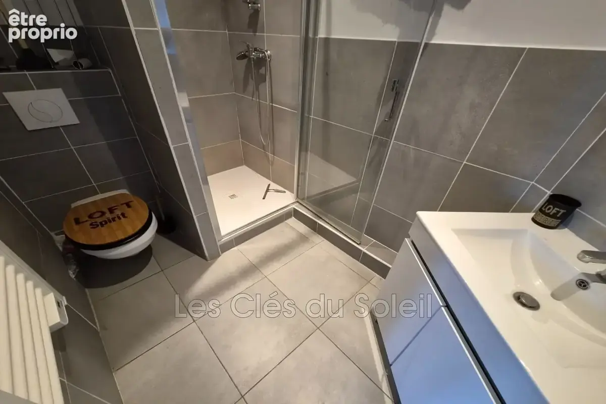 Appartement 6 pièces 97 m² à vendre à Toulon (83000) - photo 7