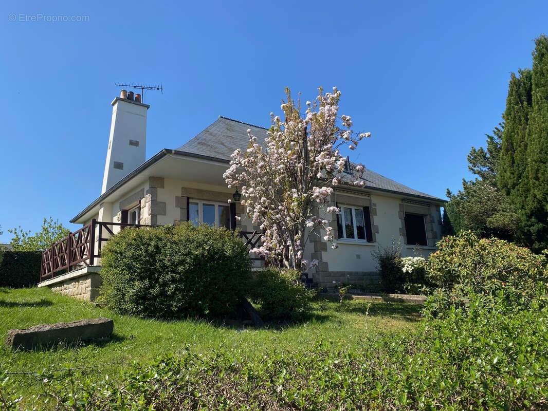 Maison à MINIAC-MORVAN