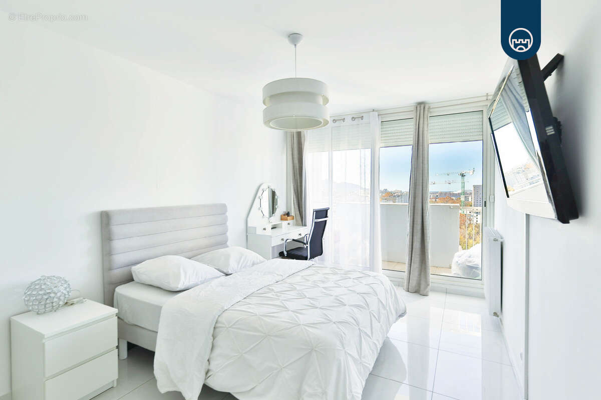 Appartement à MARSEILLE-11E