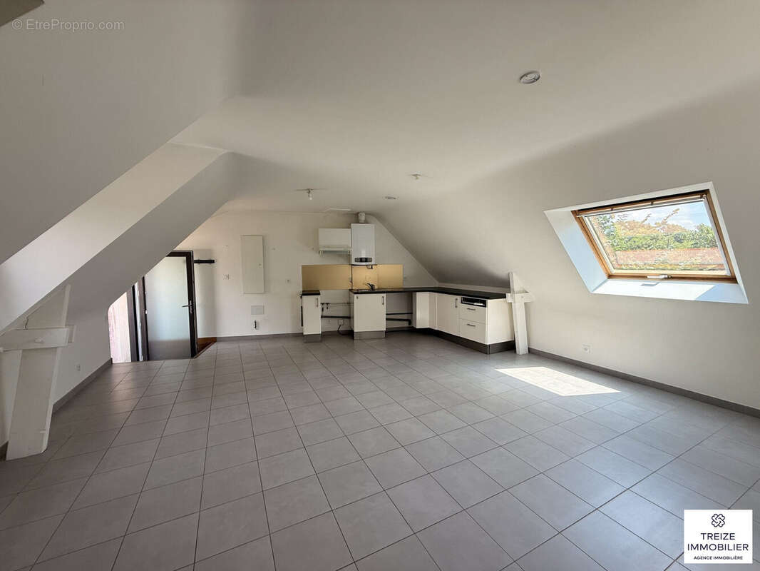 Appartement 58 m² à Noyalo  - photo 2