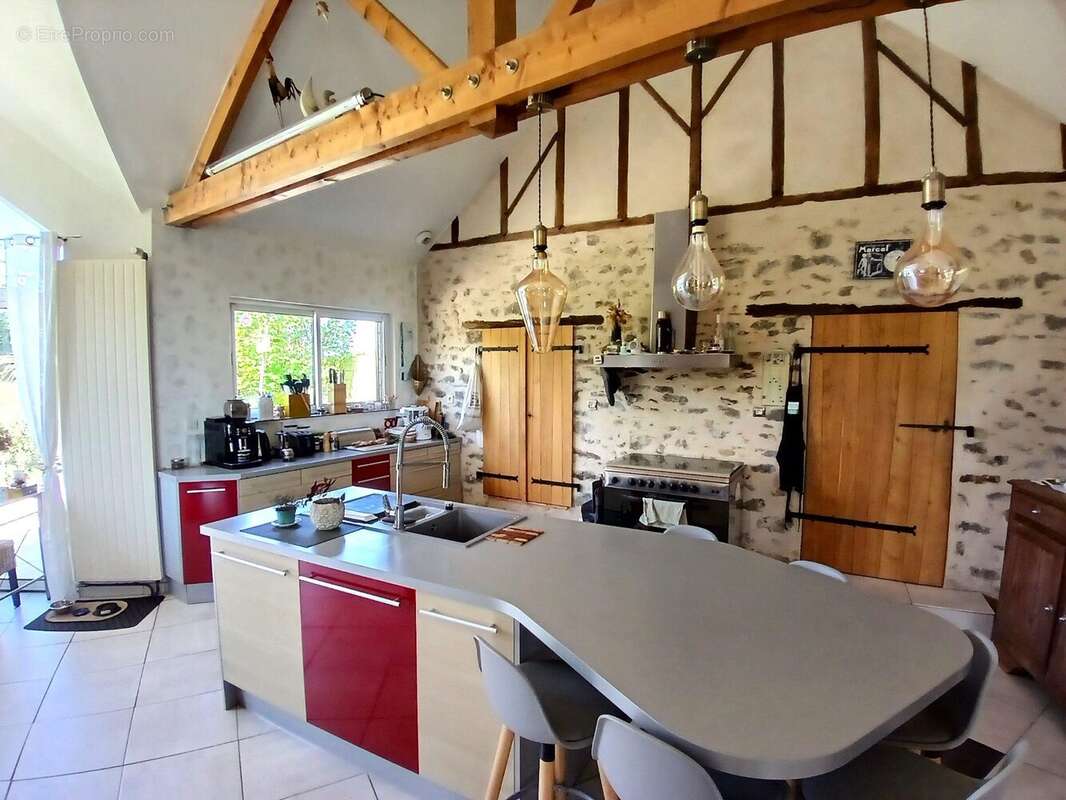 Maison à SOULGE-SUR-OUETTE