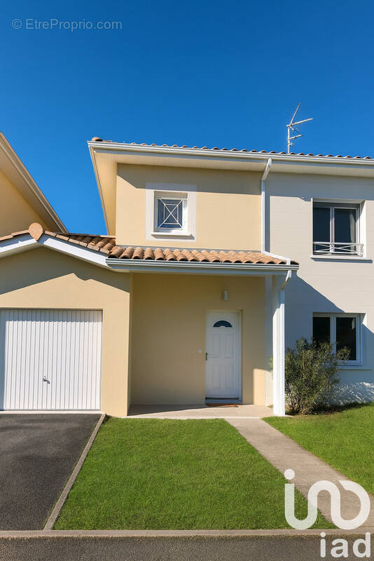 Photo 1 - Maison à LEOGNAN