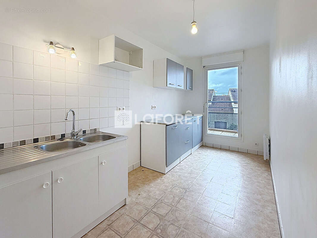 Appartement Sotteville Les Rouen 4 pièce(s) 82 m2 - photo 3