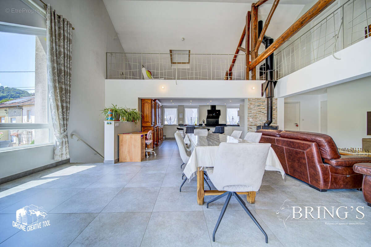Appartement à FAMECK