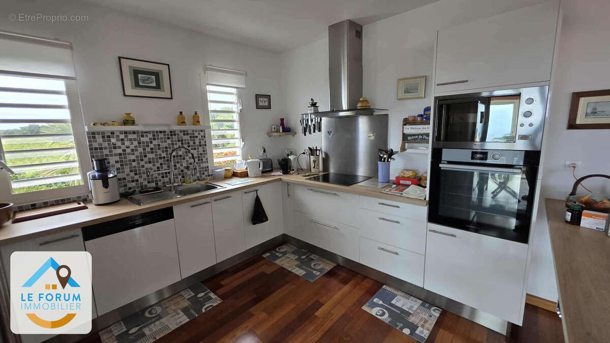 Maison à PETITE-ILE