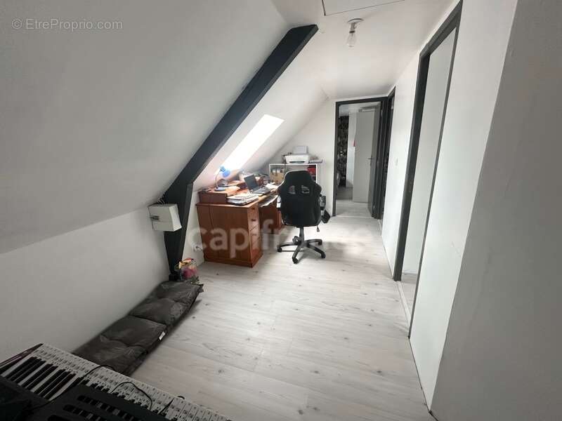 Gourin - jolie maison 6 pièces avec piscine - dpe d - photo 17