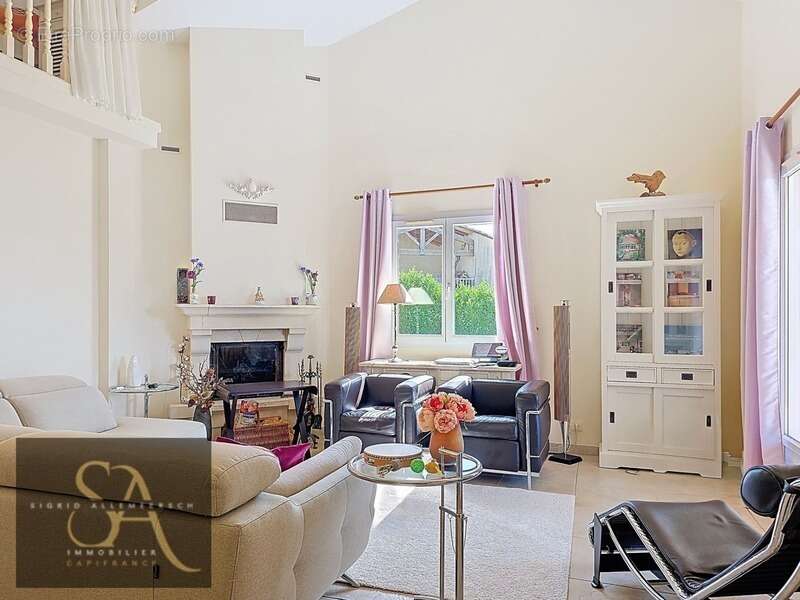 Maison à CARLA-BAYLE