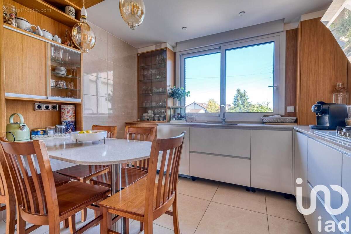 Photo 4 - Maison à LIVRY-GARGAN