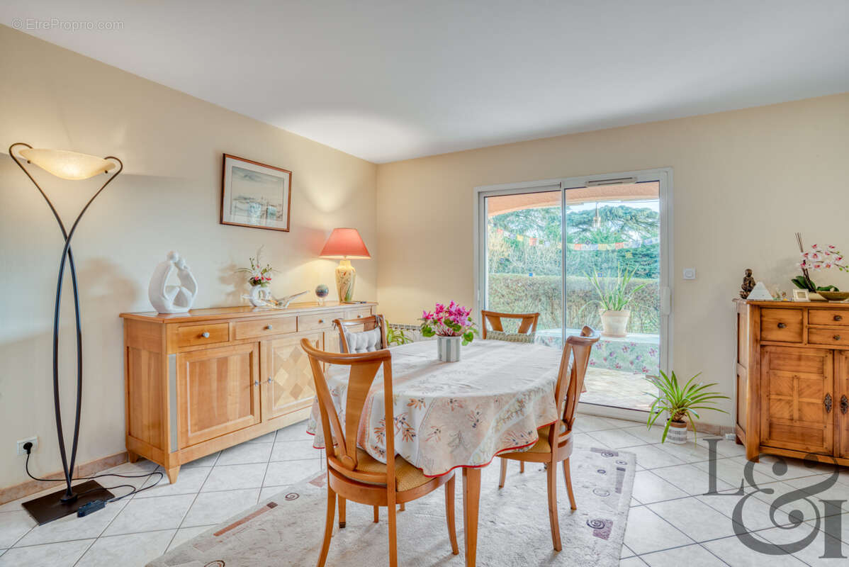 Maison à VILLENEUVE-SUR-LOT