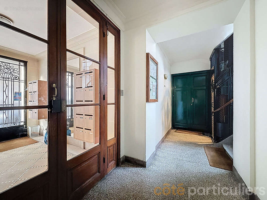 Appartement à ISSY-LES-MOULINEAUX