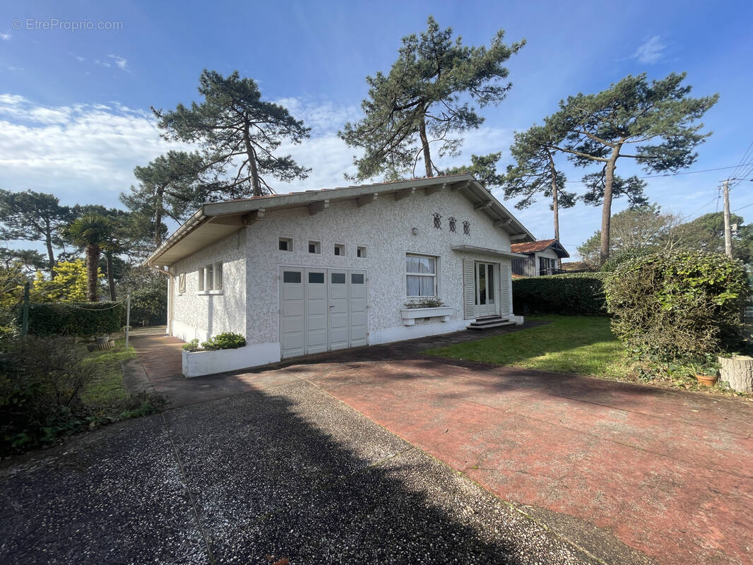 Maison à LE BOUSCAT