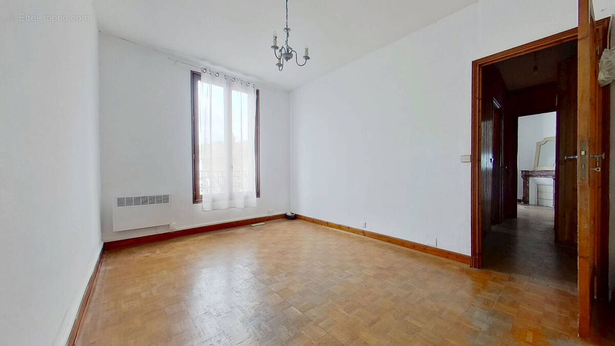 Appartement à NOISY-LE-SEC