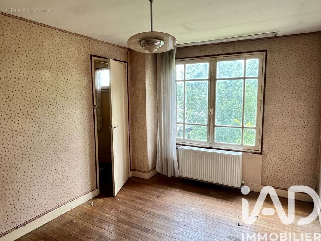 Maison 112 m² à Neuville-Sur-Vannes  - photo 9