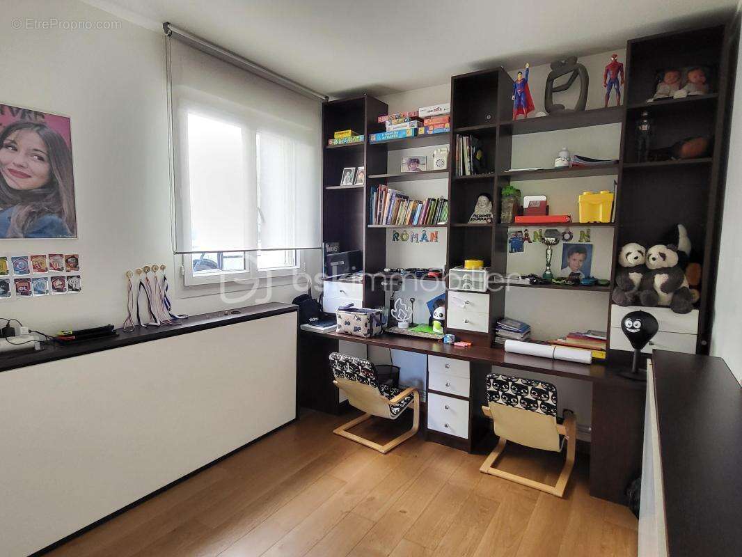 Appartement à NOGENT-SUR-MARNE