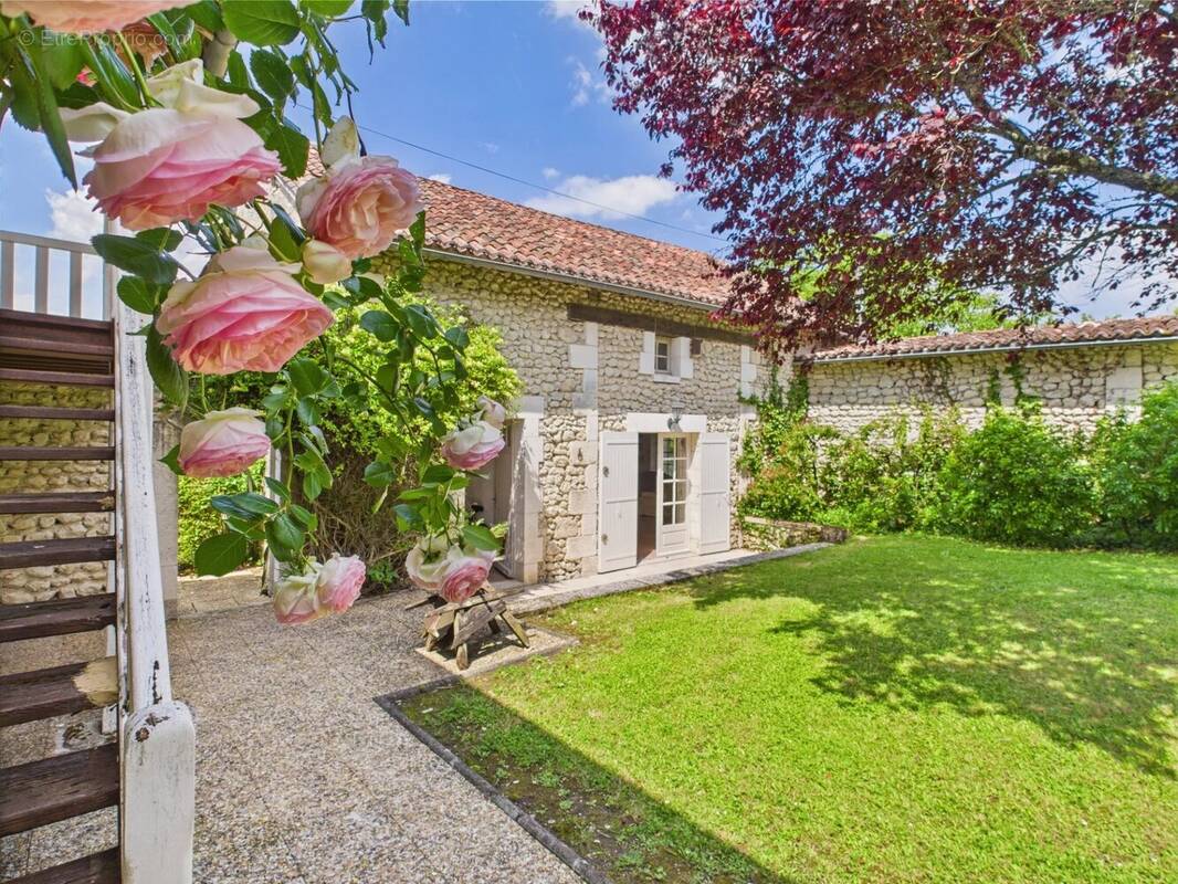 Maison à VERTEILLAC