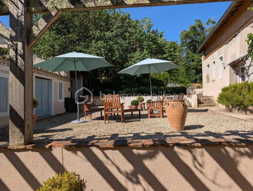 Maison à LE MAS-D'AGENAIS