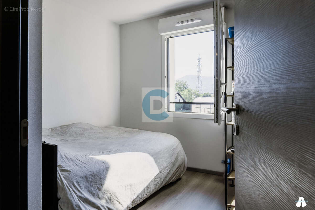 Appartement à ARTHAZ-PONT-NOTRE-DAME