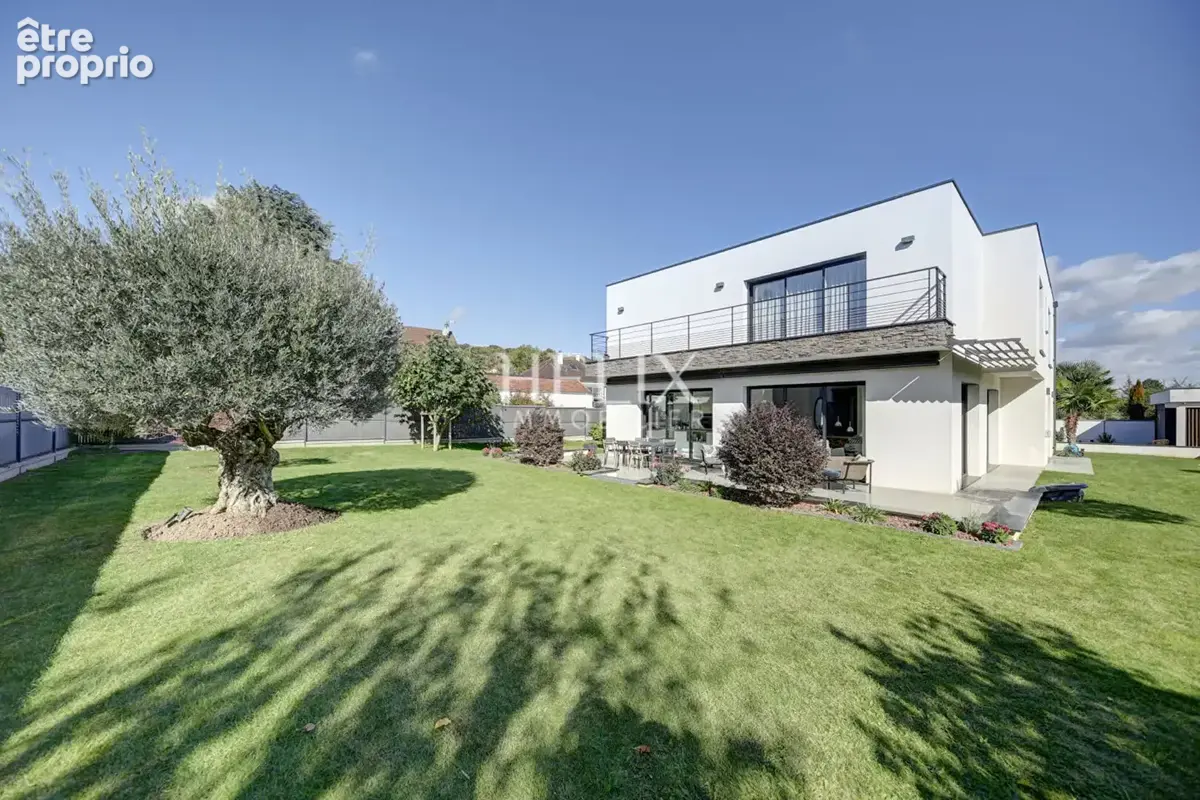 Villa Contemporaine baignée de lumière - photo 2