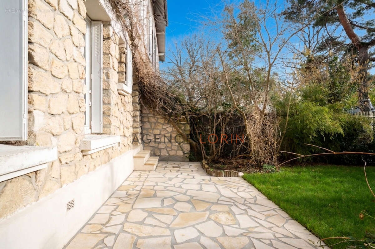 Maison à LE VESINET