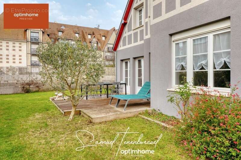 Maison à BENERVILLE-SUR-MER