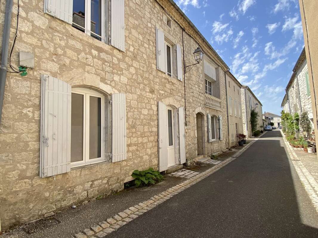 Maison à TOURNON-D'AGENAIS
