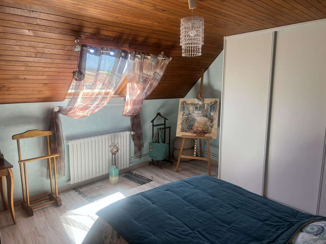 Maison à CHAROLLES