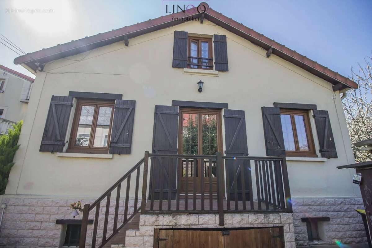 Maison à CHOISY-LE-ROI