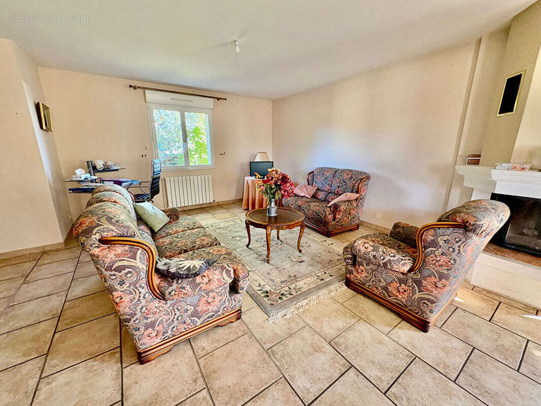 Maison à SAINT-COULOMB