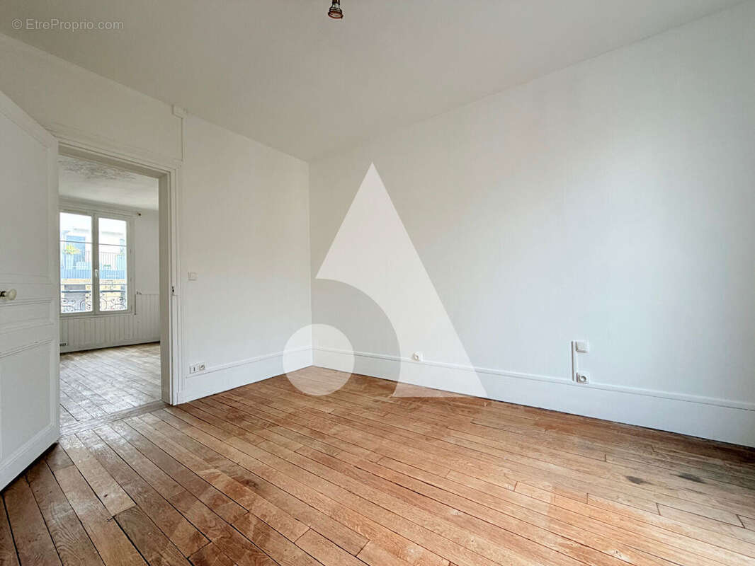 Appartement à MONTROUGE