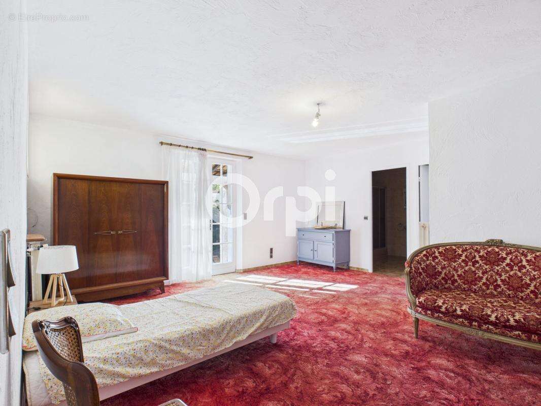 Maison à SAINT-PAUL-EN-FORET