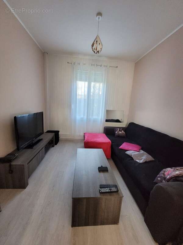 Maison à GOUSSAINVILLE