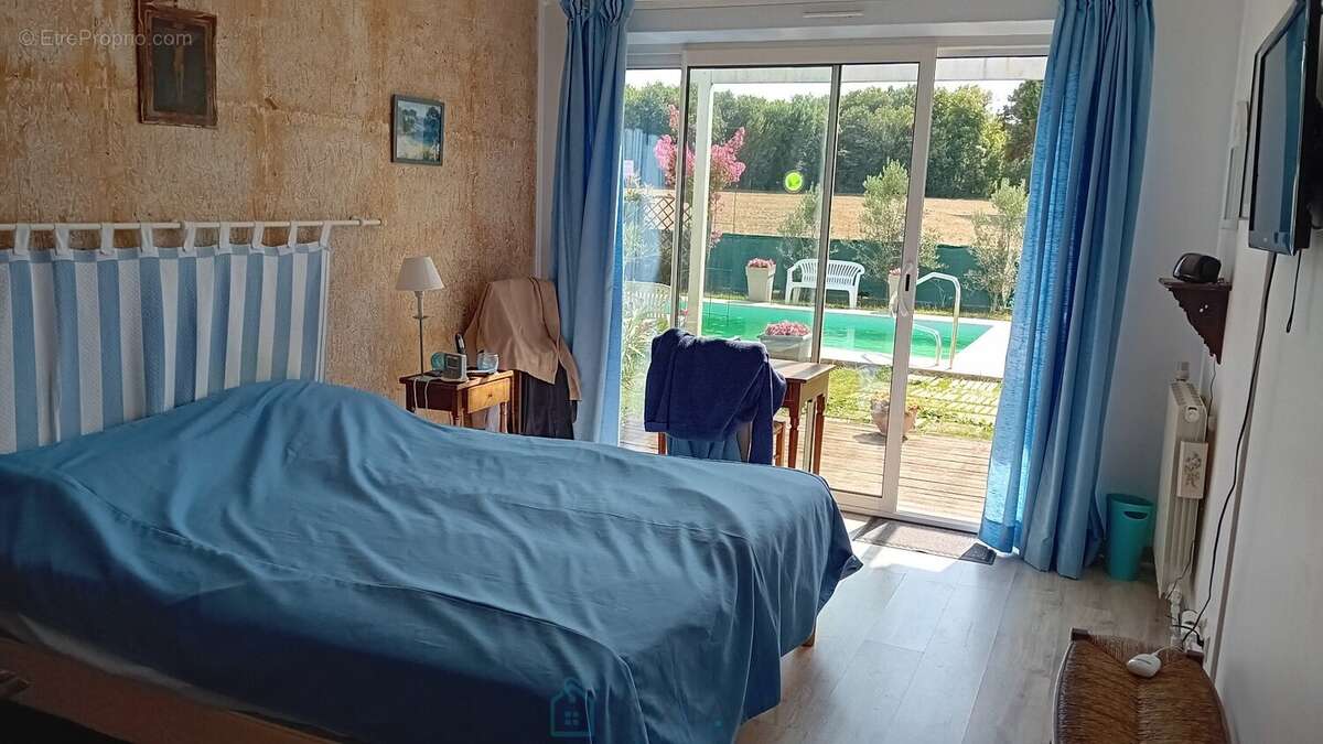 Maison à SAINT-SULPICE-DE-ROYAN