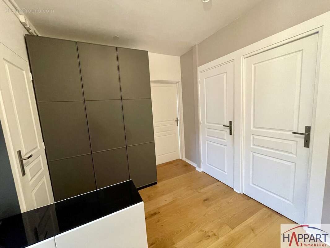 Appartement 190 m² à Melun  - photo 4