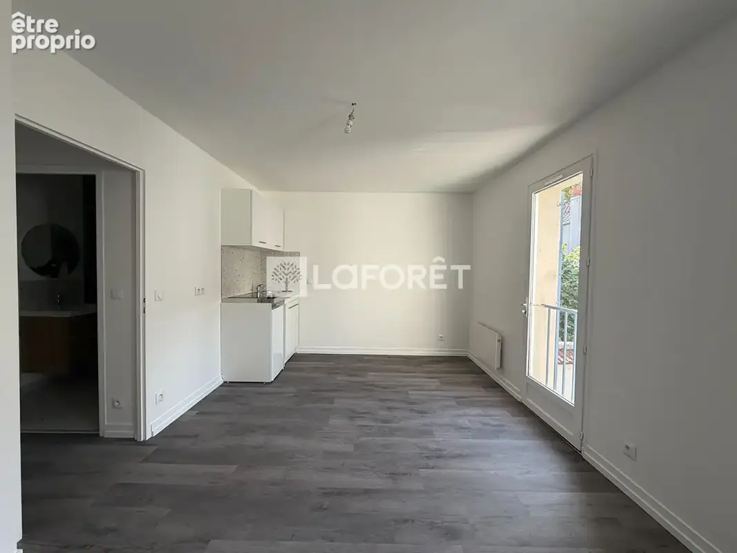 CENTRE-VILLE: Appartement Juvisy Sur Orge 1 pièce(s) 22.35 m2 - photo 8