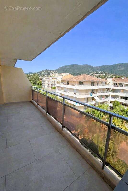 Appartement 35 m² à Cavalaire-Sur-Mer  - photo 5