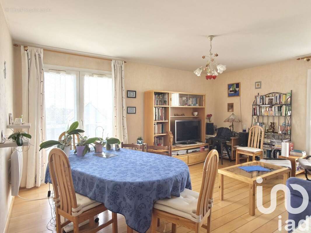 Photo 3 - Appartement à EPINAY-SUR-ORGE