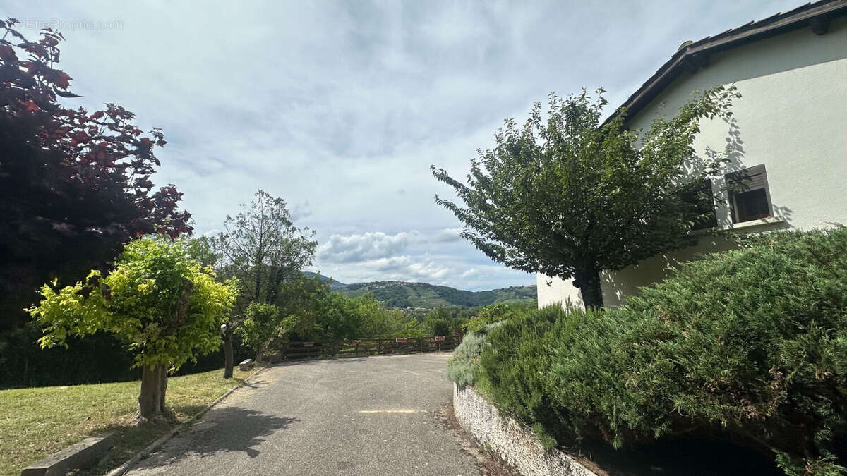 Maison à CHONAS-L'AMBALLAN