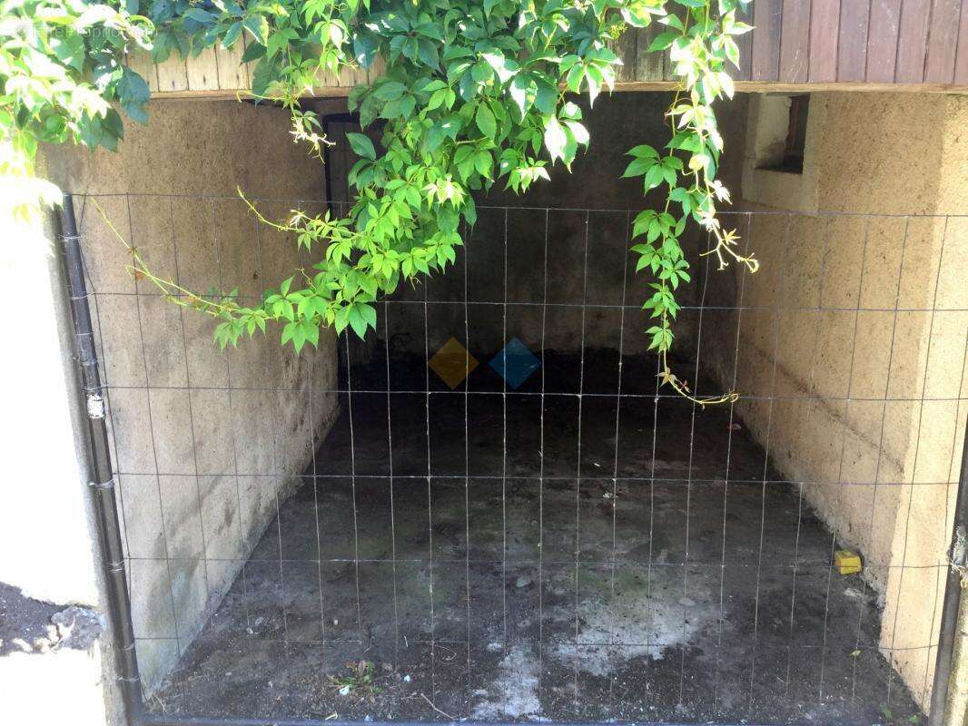 Maison à VILLECEY-SUR-MAD