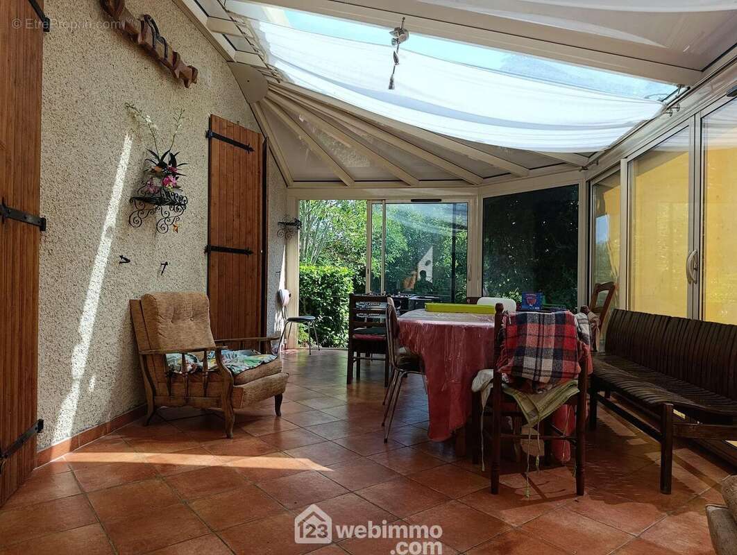 Maison 187 m² à Lembeye  - photo 5