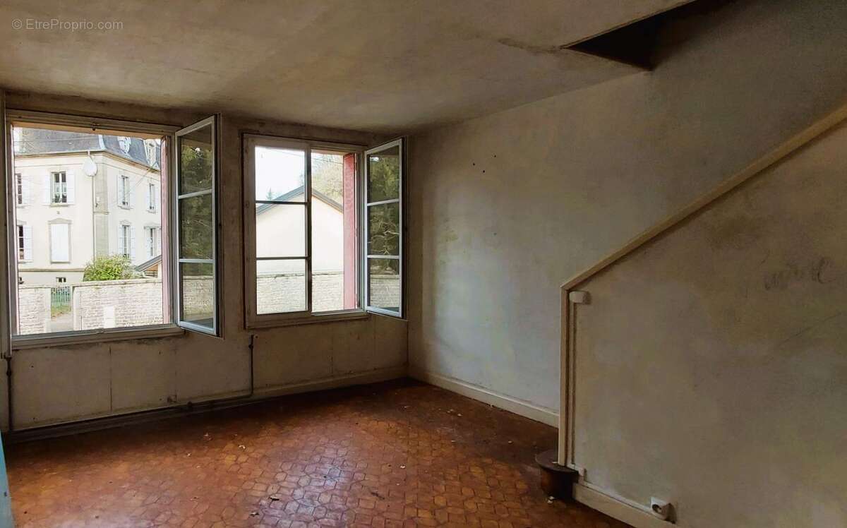 Maison à BROTTE-LES-LUXEUIL